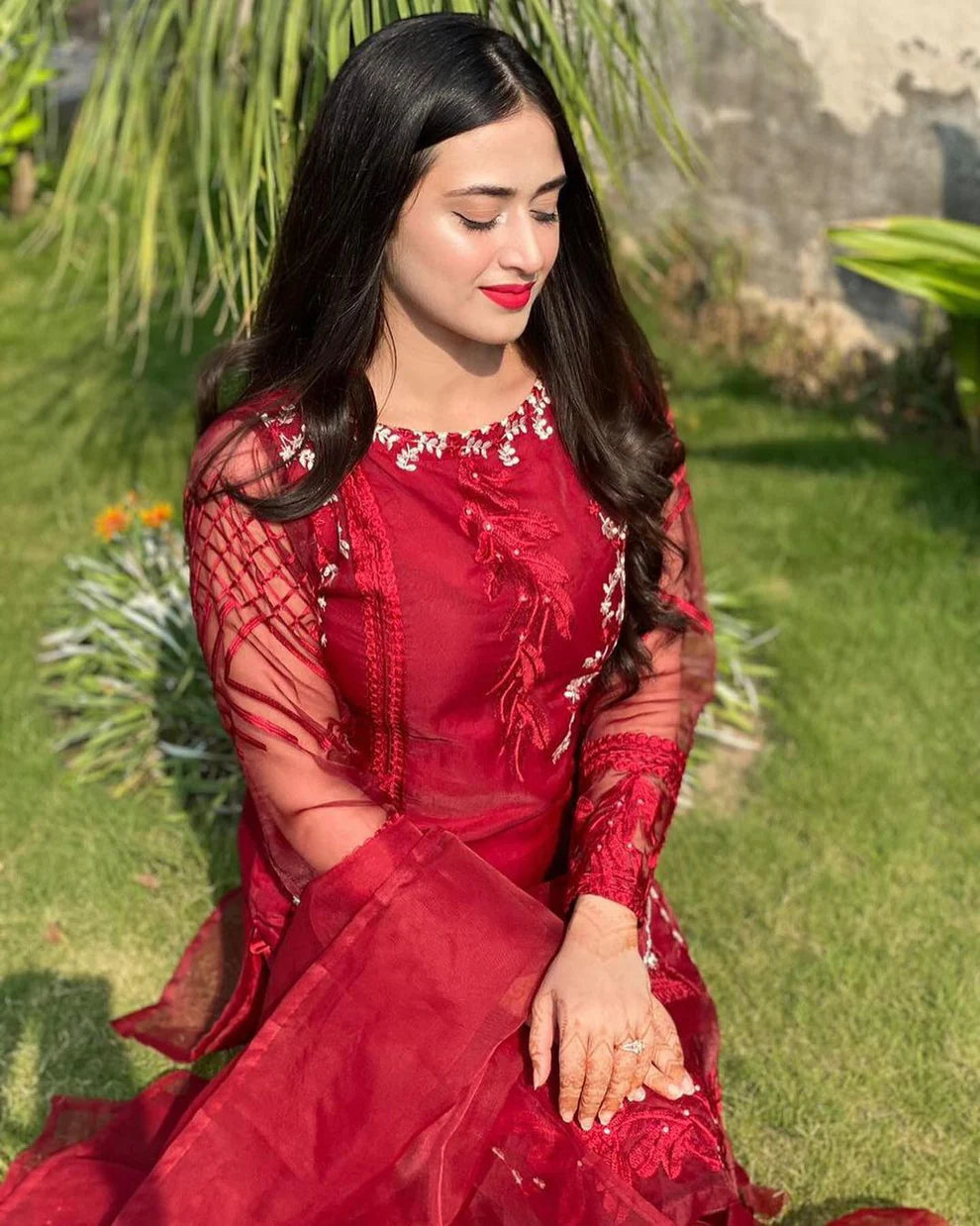 AZURE- ORGANZA HEAVY EMBROIDERED SHIRT WITH ORGANZA EMBROIDERED DUPATTA AND LAWN INNER -BIC-RED