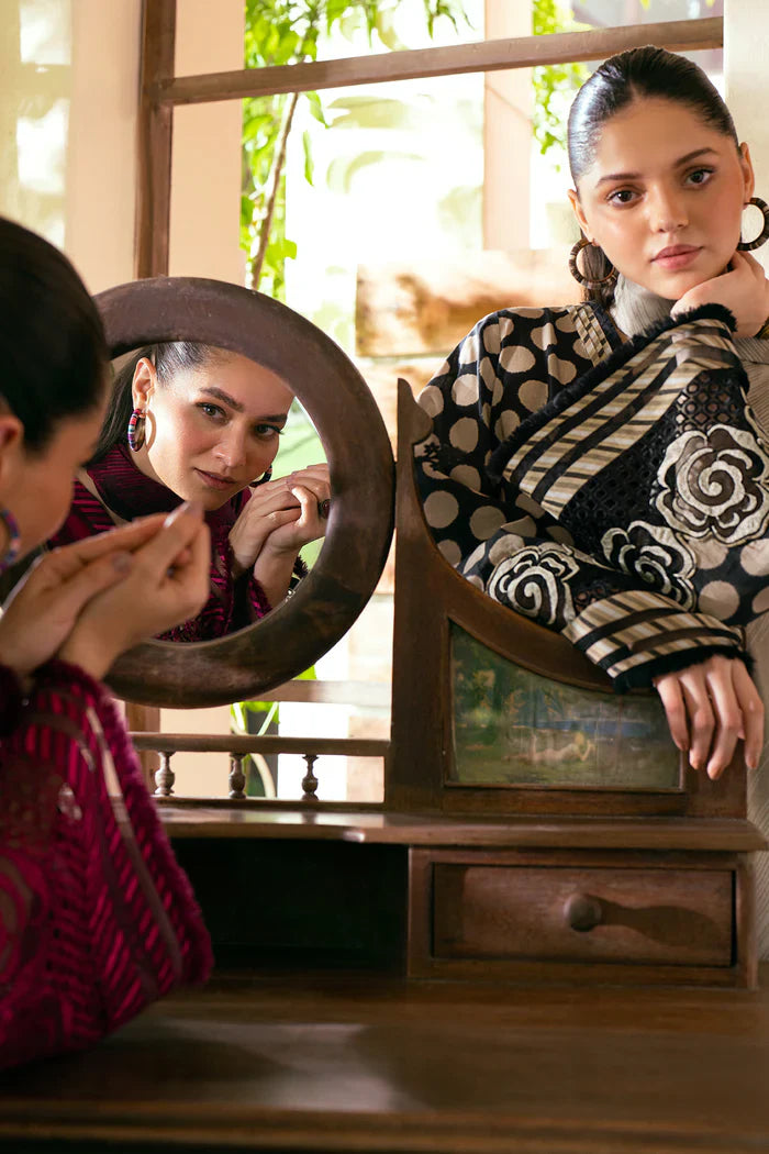 -BBAROQUE-3PC LAWN PRINTED SHIRT WITH LAWN PRINT DUPATTA AND PRINTED TROUSERIC-2513