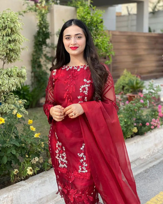 AZURE- ORGANZA HEAVY EMBROIDERED SHIRT WITH ORGANZA EMBROIDERED DUPATTA AND LAWN INNER -BIC-RED